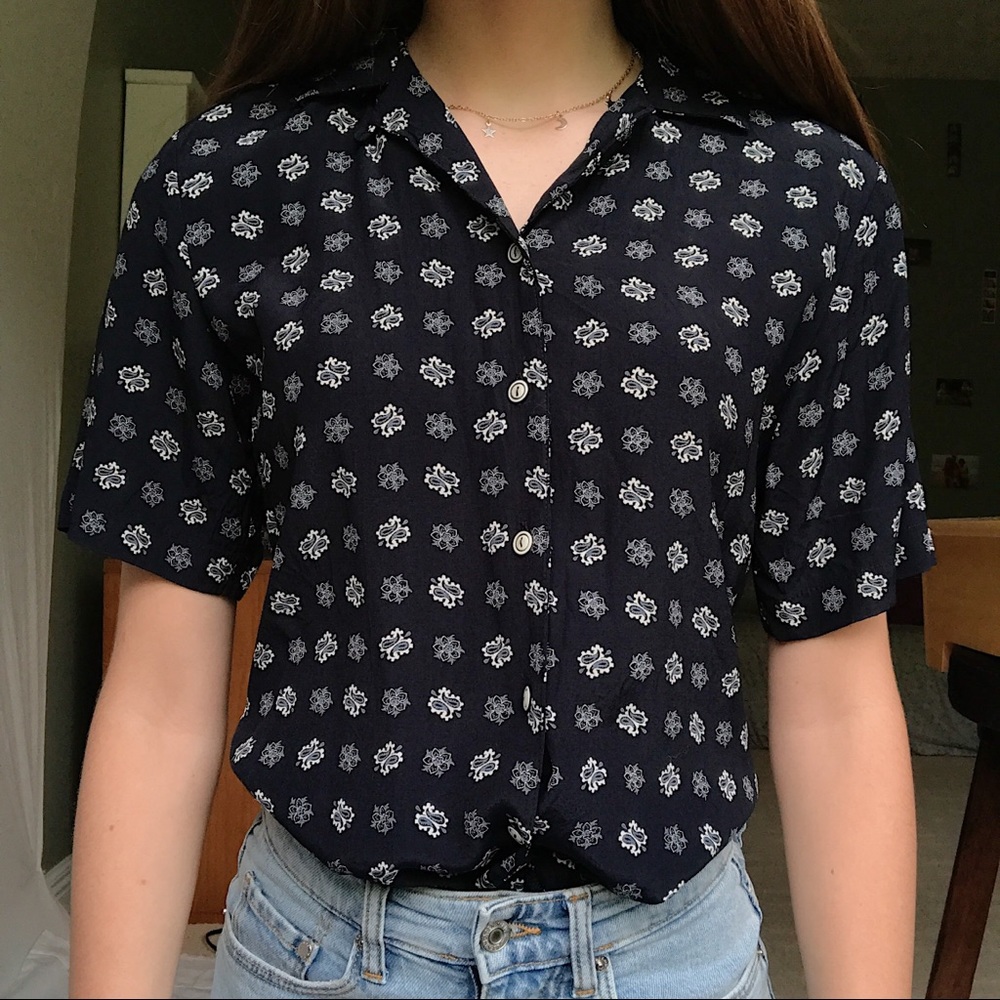 Authentic Vintage Button-Down 🌱
